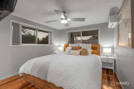 Property photo of 17 Mary Street Flinders View QLD 4305