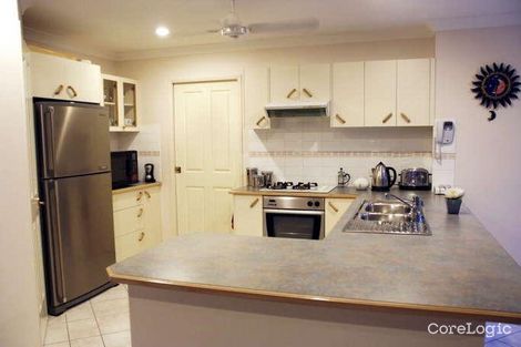 Property photo of 15 Somerset Place Parkinson QLD 4115