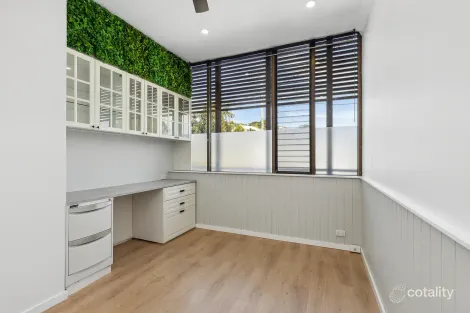 Property photo of 33 Forresters Beach Road Forresters Beach NSW 2260
