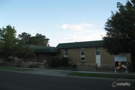 42 Devonshire Rd, Sunshine, VIC 3020