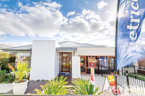 9 Eleanor Dr, Lucas, VIC 3350