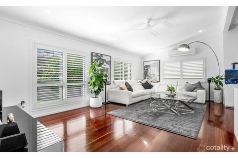 Property photo of 11 Rembrandt Street Carina QLD 4152