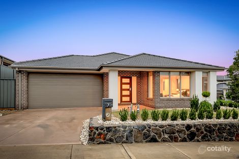 Property photo of 7 Edzell Place Craigieburn VIC 3064