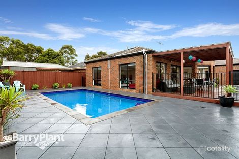 Property photo of 31 Pacific Drive Aspendale Gardens VIC 3195