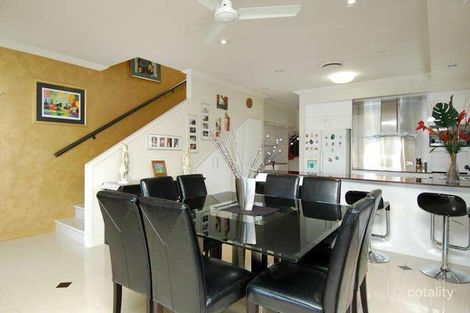 Property photo of 1/209 Stanhill Drive Surfers Paradise QLD 4217