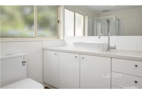 16 Tinapher Dr, Rye, VIC 3941