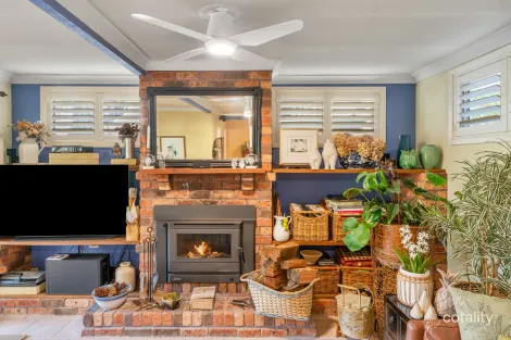 Property photo of 51 Samuel Street Mona Vale NSW 2103