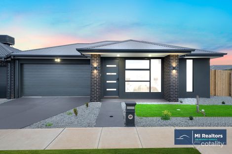 Property photo of 30 Normanby Boulevard Deanside VIC 3336