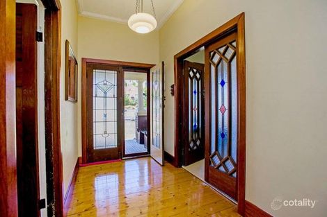 Property photo of 28 Ellenvale Avenue Pascoe Vale South VIC 3044