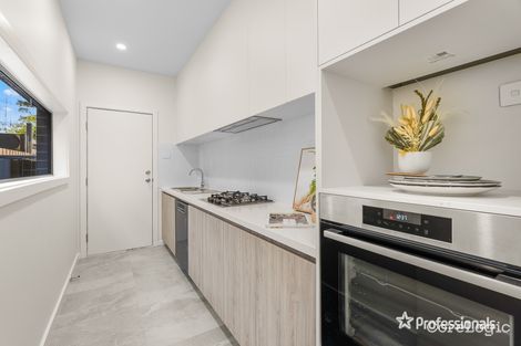 Property photo of 7 Tarakan Avenue Ashburton VIC 3147