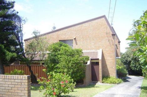 30 Warrigal St, The Entrance, NSW 2261