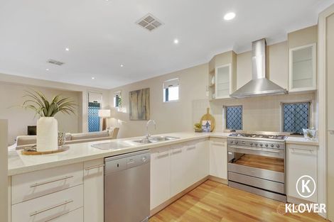 Property photo of 16 Trevi Close Eight Mile Plains QLD 4113