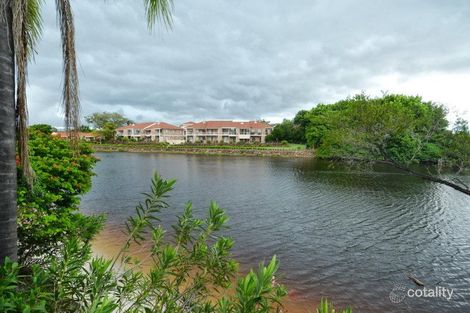 132/125 Santa Cruz Bvd, Clear Island Waters, QLD 4226