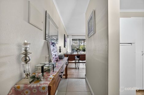 Property photo of 15/14 Canham Way Orelia WA 6167