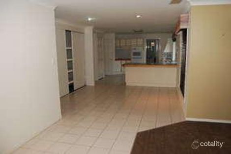 Property photo of 9 Irvine Place Wynnum West QLD 4178