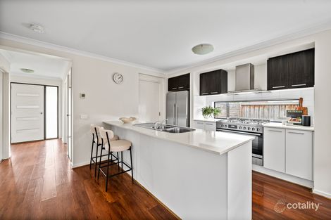 Property photo of 18 Olivetree Drive Keysborough VIC 3173