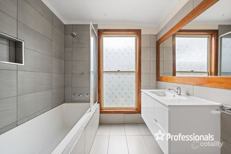 Property photo of 2/114 Docking Street Wodonga VIC 3690