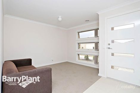 Property photo of 2 Maple Close Harkness VIC 3337