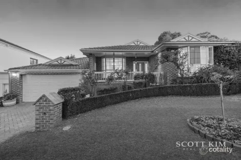 Property photo of 24 Crows Lane Glen Waverley VIC 3150