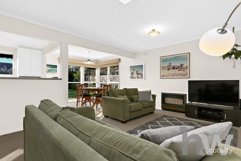 Property photo of 16 Patonga Crescent Grovedale VIC 3216
