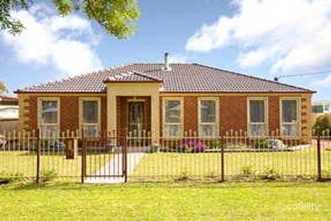 4 Bennett St, Winchelsea, VIC 3241