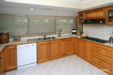 Property photo of 202 Greenhills Road Bundoora VIC 3083