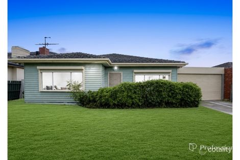 14 MCIVOR RD, ST ALBANS, VIC 3021