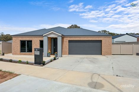 31 Weeks Rd, Ascot, VIC 3551