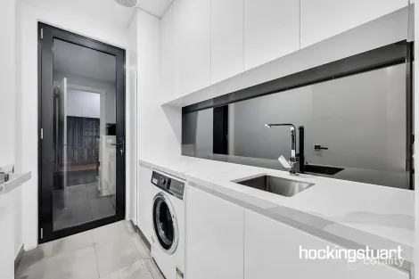 Property photo of 13 Nicastro Avenue Wollert VIC 3750
