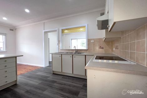 Property photo of 28 Alliott Street Bradbury NSW 2560