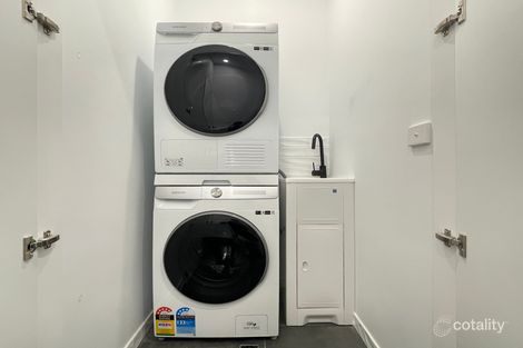 Property photo of 6/27 Finch Street Notting Hill VIC 3168