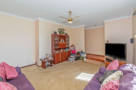 Property photo of 5 Kopai Crescent Waikiki WA 6169