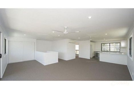 Property photo of 1/23 Roberts Street South Gladstone QLD 4680