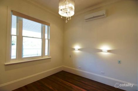 Property photo of 19 Canterbury Road Toorak VIC 3142
