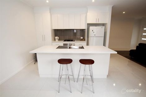 Property photo of 2/40 Lava Street Warrnambool VIC 3280