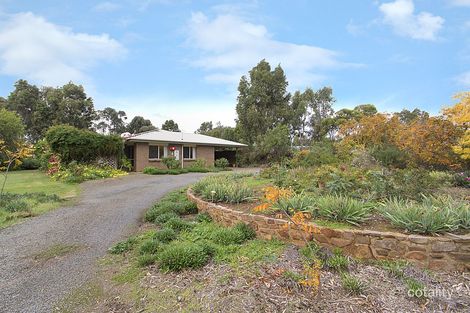 2 Burrows Lane, Riverton, SA 5412