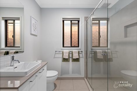 Property photo of 41 Bruckner Drive Point Cook VIC 3030