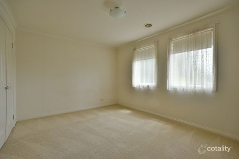 10 Domain Gdns, Sebastopol, VIC 3356