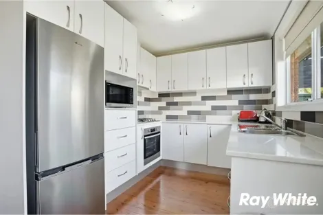 Property photo of 11 Chad Place St Clair NSW 2759
