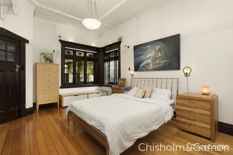 Property photo of 14 Tiuna Grove Elwood VIC 3184