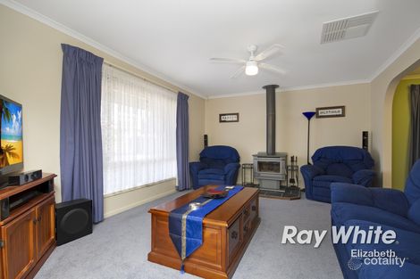 Property photo of 19 Maxwell Court Evanston Park SA 5116