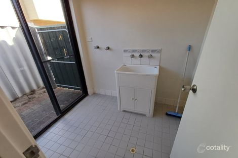 Property photo of 22/11 Elvire Street Viveash WA 6056
