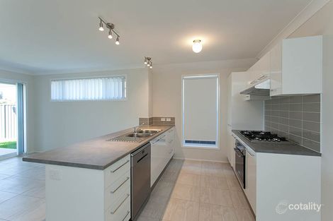 Property photo of 21 Sloop Avenue Shell Cove NSW 2529