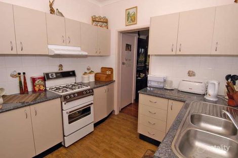 Property photo of 3 Ellis Road Beacon Hill NSW 2100