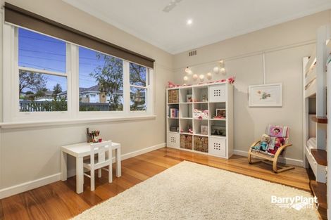 Property photo of 11 Ladd Street Watsonia VIC 3087