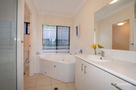 Property photo of 11 Buckinghamia Close Redlynch QLD 4870