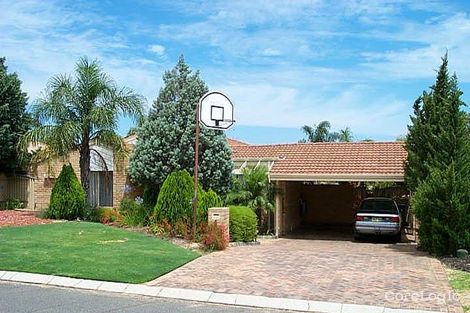 Property photo of 4 Behn Cove Woodvale WA 6026