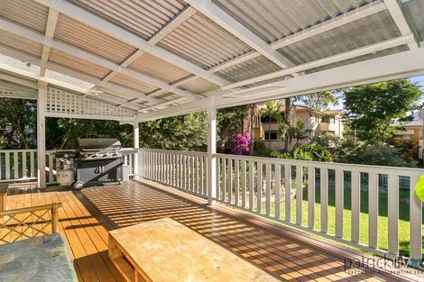Property photo of 28 Alexandra Avenue Taringa QLD 4068