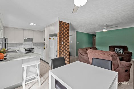 Property photo of 2/9 Vincent Street Indooroopilly QLD 4068