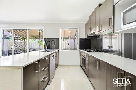 Property photo of 13 Sonoran Glade Plumpton NSW 2761